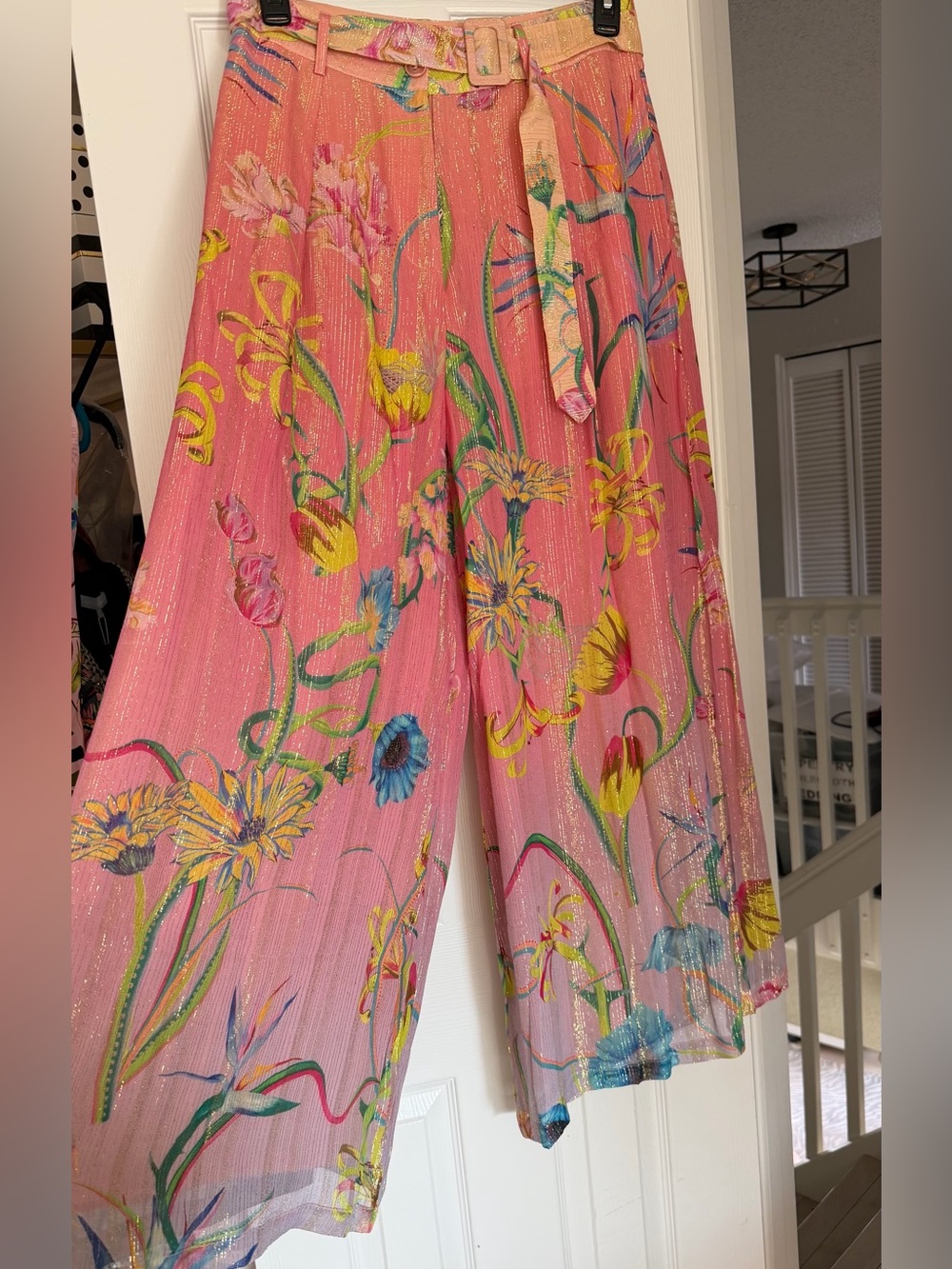 Just Bellina  Ombré Pink Floral wide leg pants / trousers with gold details s L